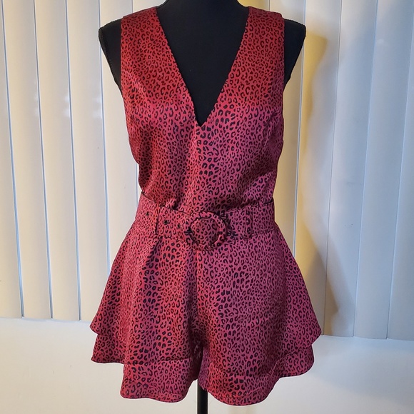 NWT Red and Black Leopard Print Shorts Romper - Picture 1 of 3